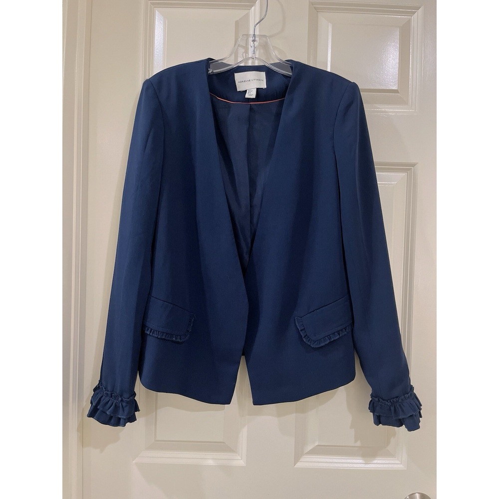 adrienne vittadini women blazer size S/P‎